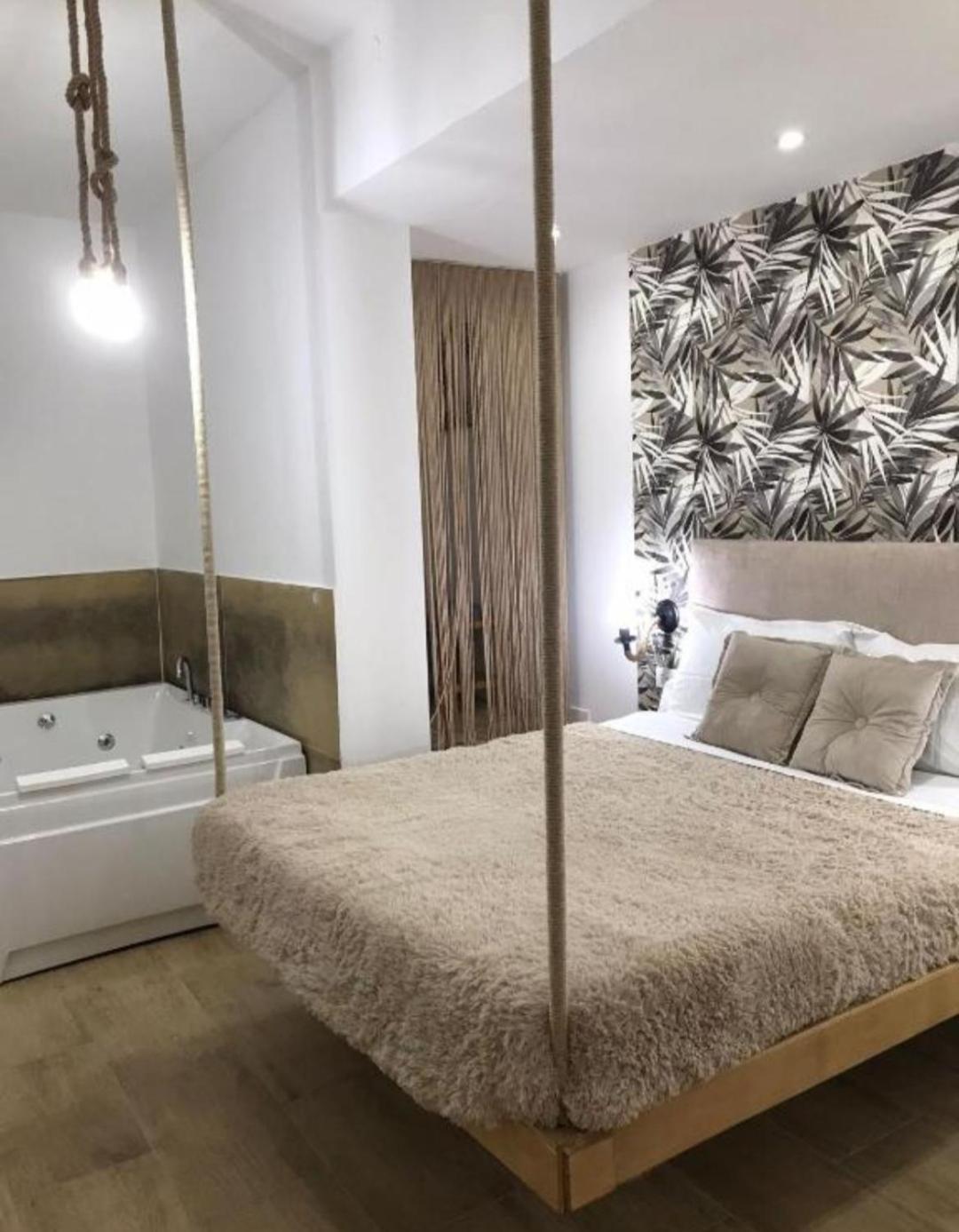 Love hotel Giuliano Jacuzzi *